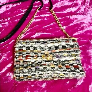 Gorgeous Tory Burch crossbody